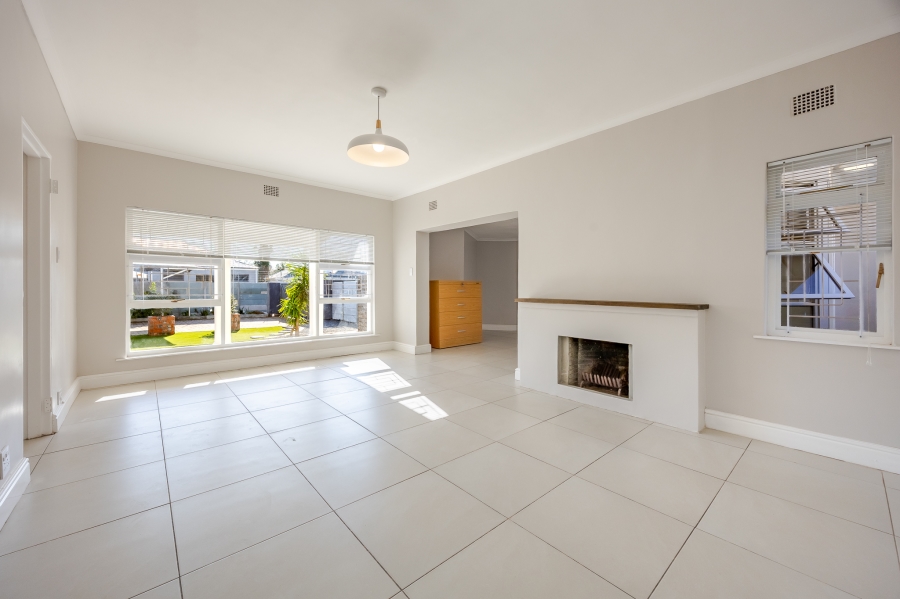 4 Bedroom Property for Sale in Belgravia Western Cape